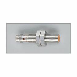 IFM-EFECTOR IE5338 INDUCTIVE SENSOR