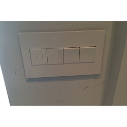 P&S ADTP703TU-W4 TAP DIMMER 700W SP/3W (TU=IN