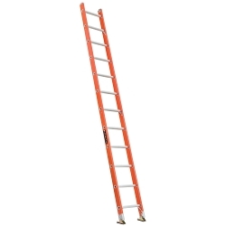 LOUISVILLE FE3112 12-FT . FG STRAIGHT LADDER TYP