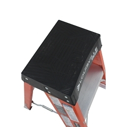 LOUISVILLE FY8001 1-FT . FG STEP STAND LADDER T