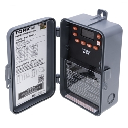 TORK E103B 24 HOUR DIGIT AL 1 CHANNEL 30A 120-277V DPST INDOOR/OUTDOOR PL